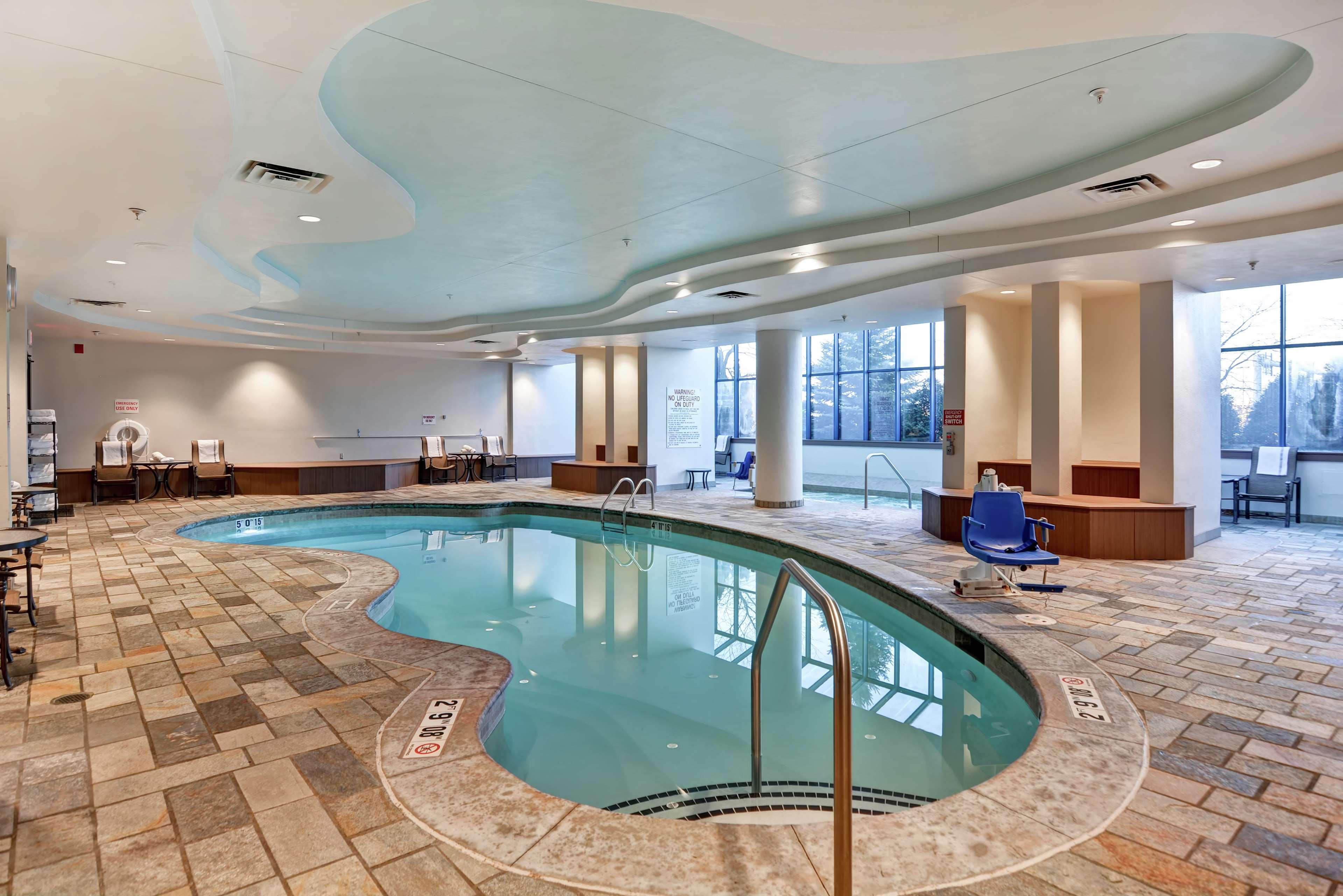 Embassy Suites By Hilton Minneapolis Airport Bloomington Exterior foto